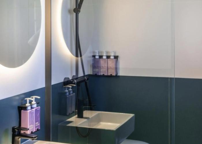 Tribe Paris Clichy