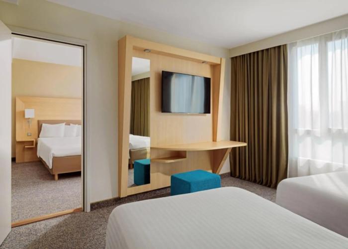 Courtyard by Marriott Paris La Defense West - Colombes