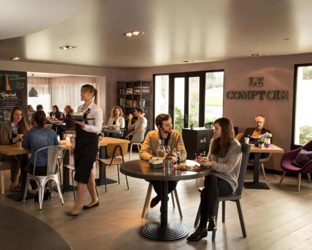 фото Campanile St Germain En Laye