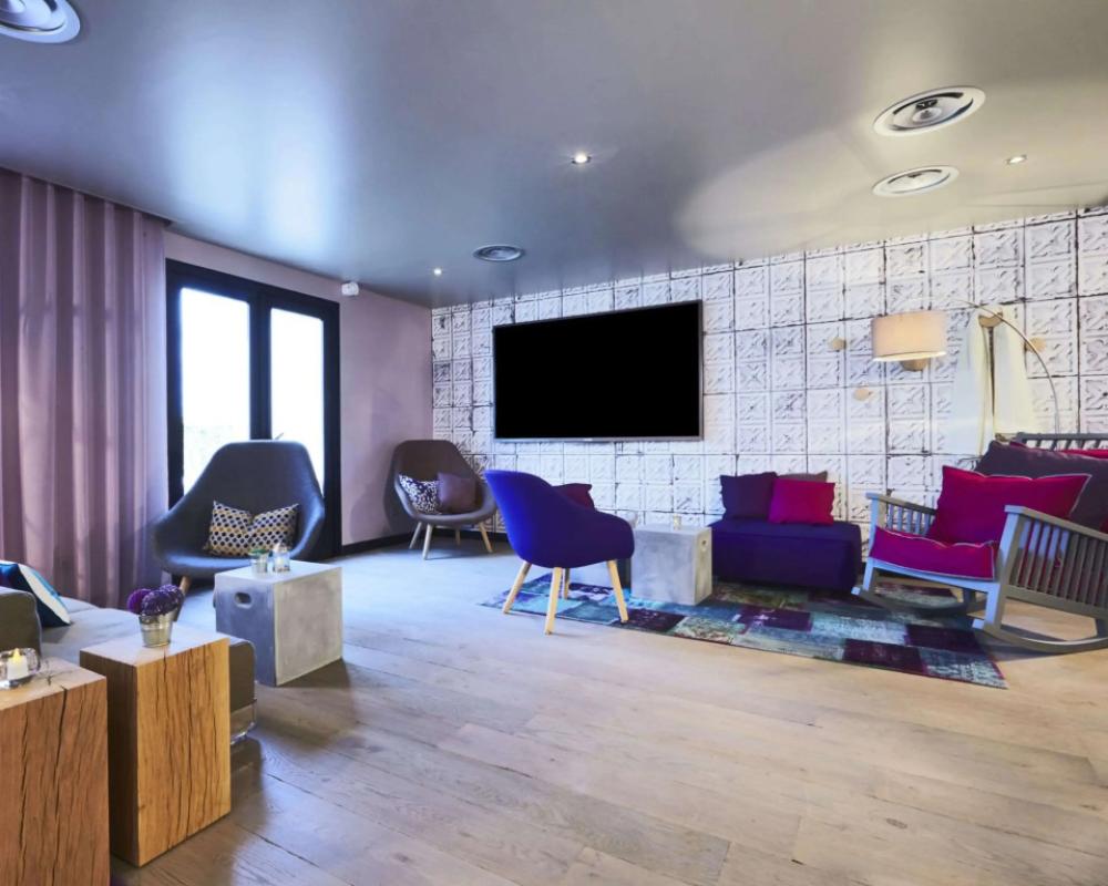 фото Campanile St Germain En Laye