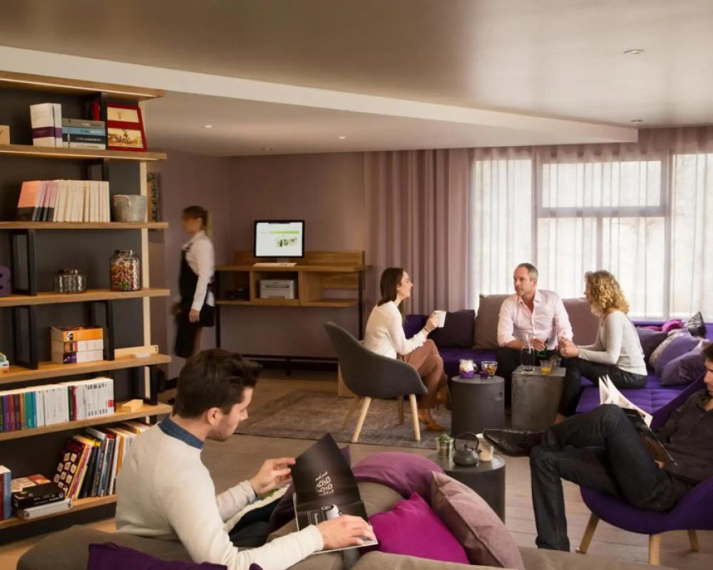 фото Campanile St Germain En Laye