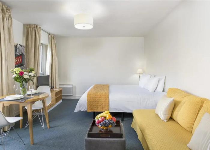 Royal Regency Paris Vincennes