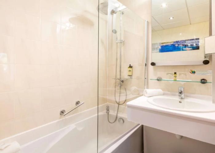Best Western Plus La Rade