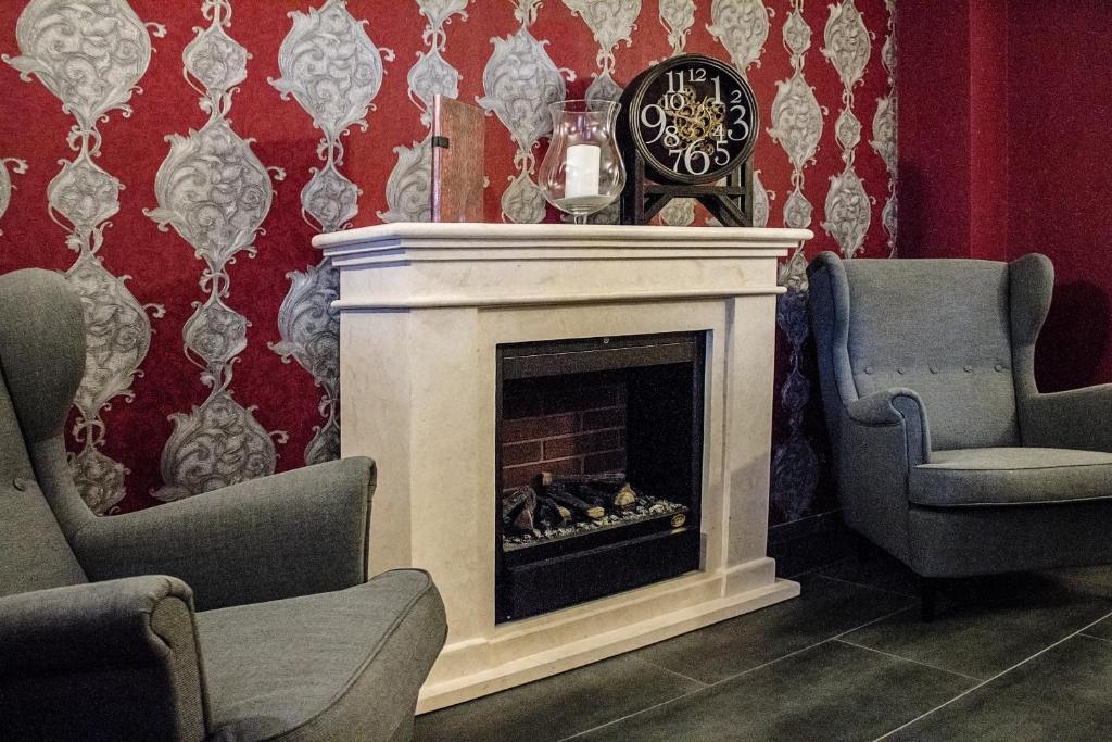 Hotel & Pension Villa Laluna