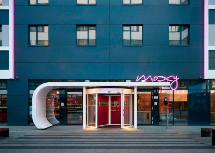 MOXY Frankfurt Eschborn