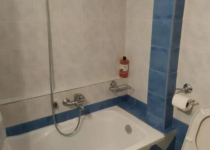 Marousi Comfy Apartment With Balcony