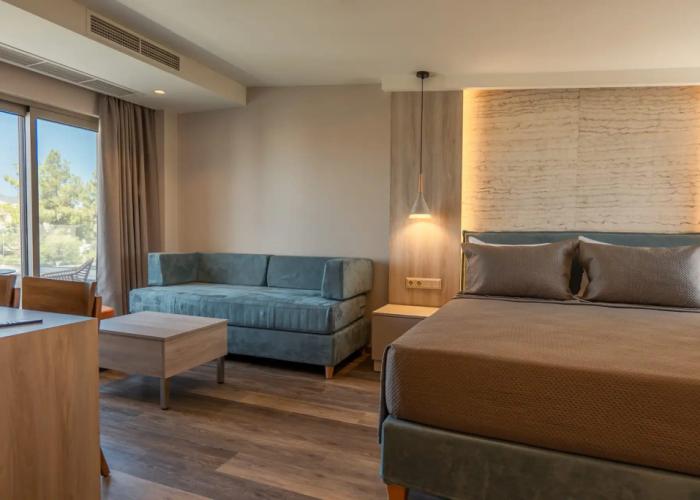 Wellnest Hotel