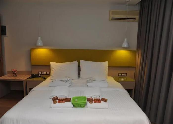 Elements Rooms and Apartments