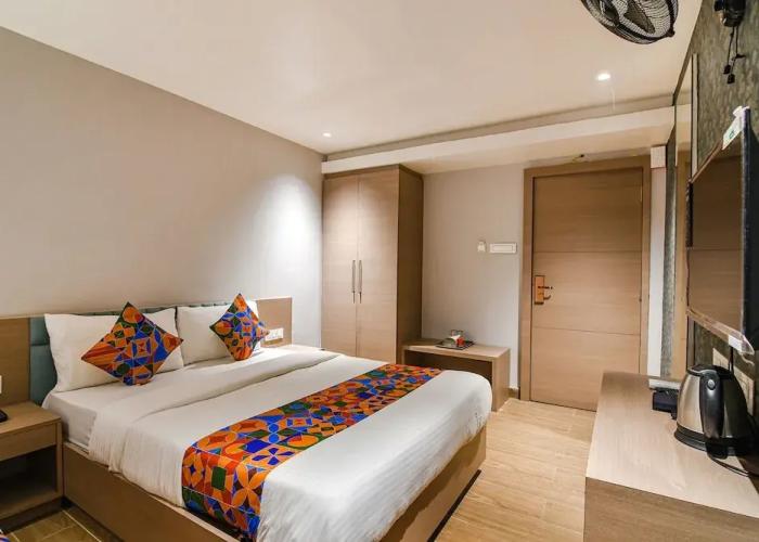 FabHotel Sivalika Inn Near Howrah Station
