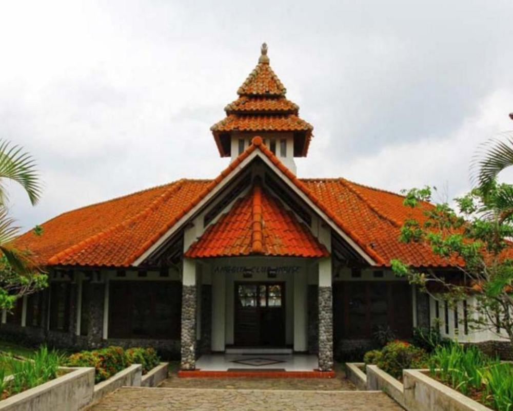 Horison Tirta Sanita Kuningan