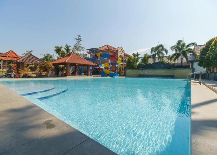 RedDoorz Resort Premium @ Sangkan Hurip Kuningan