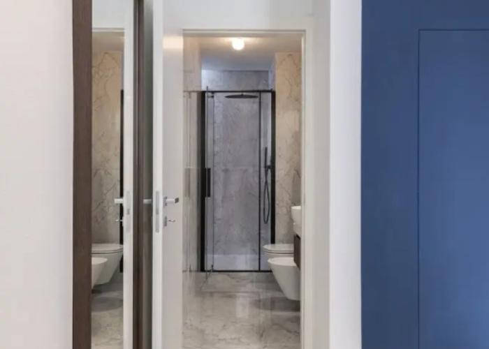 Cavour Deluxe by Mmega