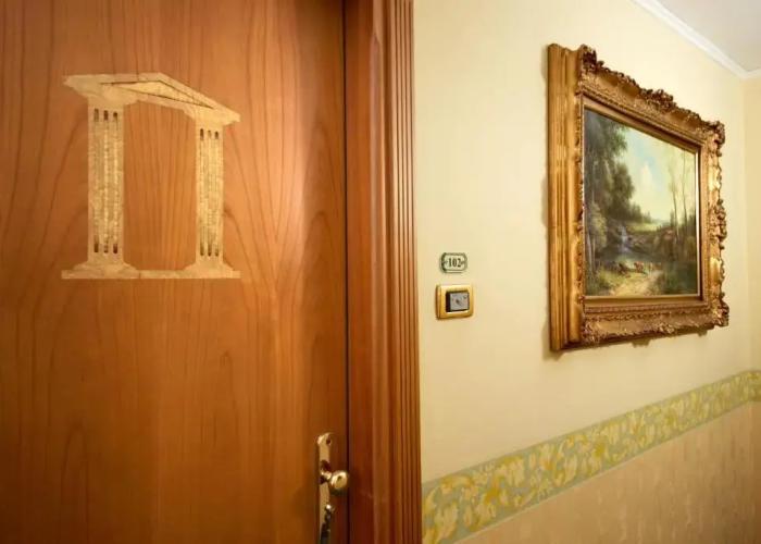 Hotel Colonna