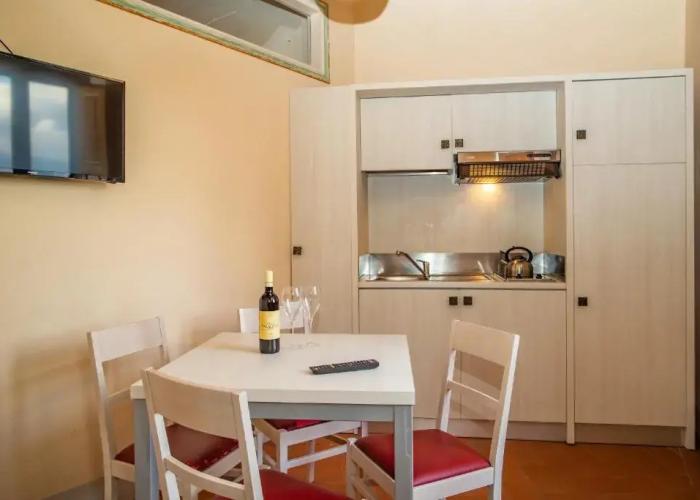 Villa Norcenni Aparthotel