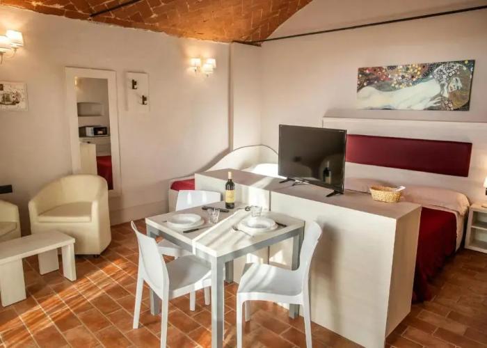 Villa Norcenni Aparthotel