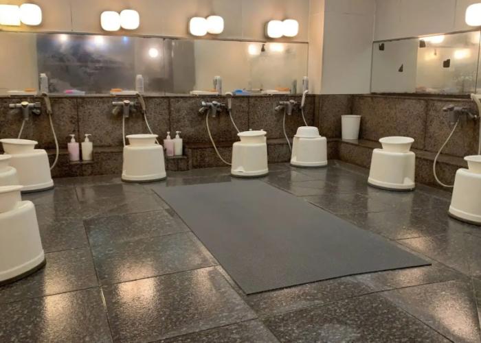 Funabashi Grand Sauna and Capsule Hotel - Caters to Men