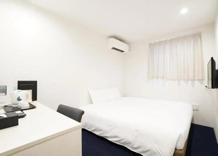 CVS Bay Hotel Annex
