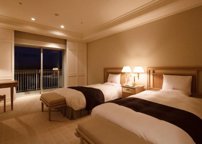 Okura Akademia Park Hotel