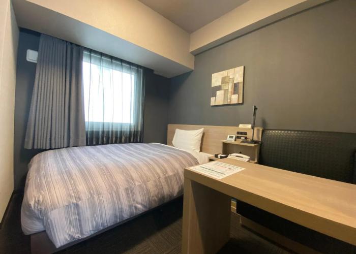 Hotel Route Inn Osaka Takaishi Hagoromo Ekimae