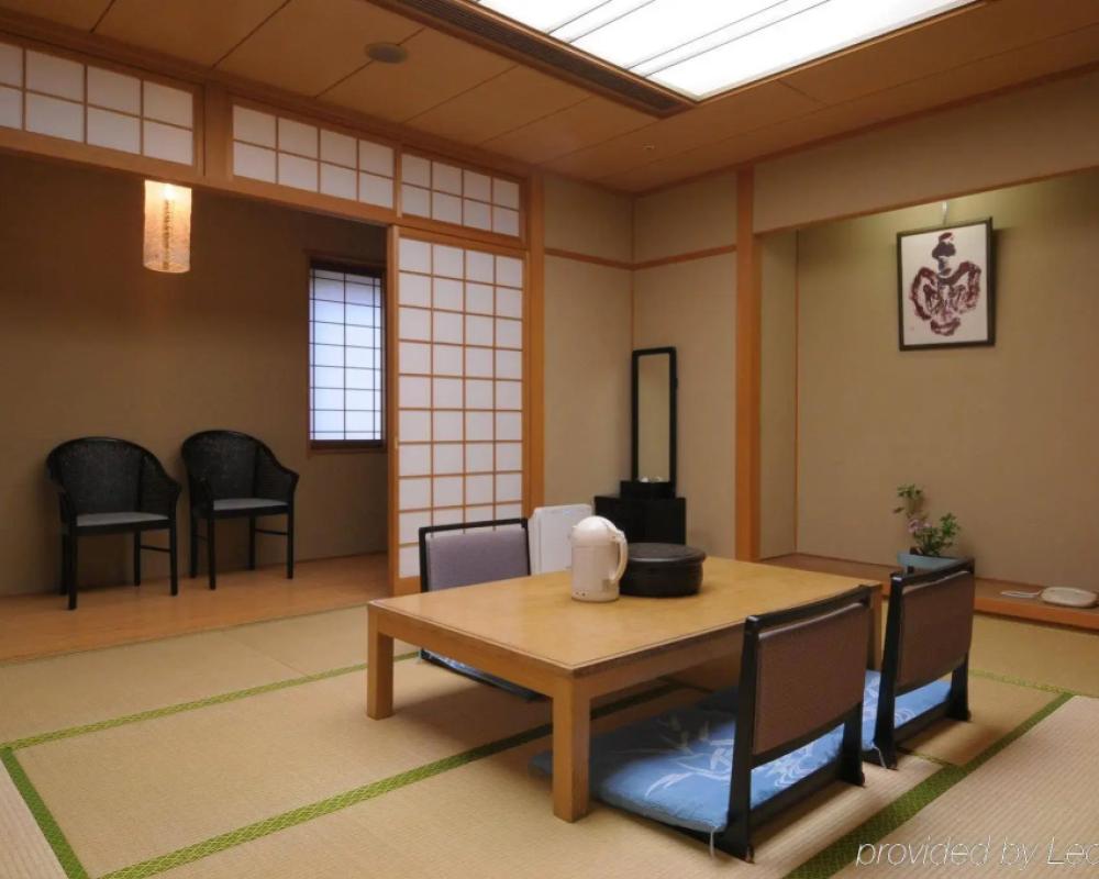 фото Takarazuka Washington Hotel