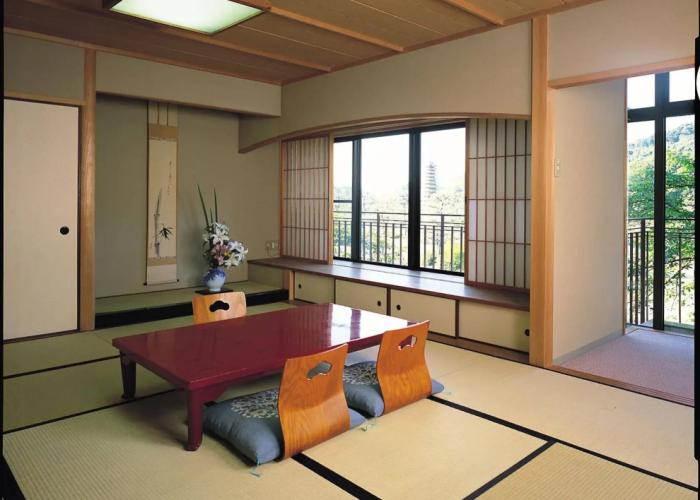 Kyoto Uji Hanayashiki Ukifune-en
