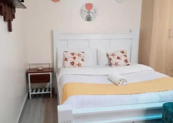 Lux Suites Chapell Hill Apartments