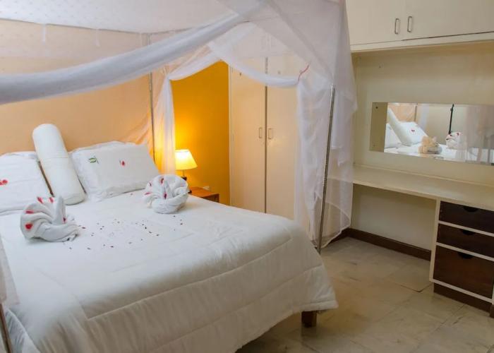 Jumuia Conference and Country Home