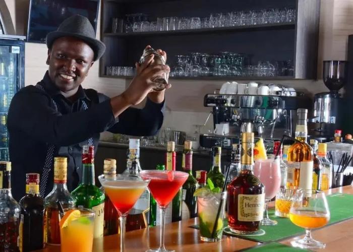 Greenpark Sundowner Hotel