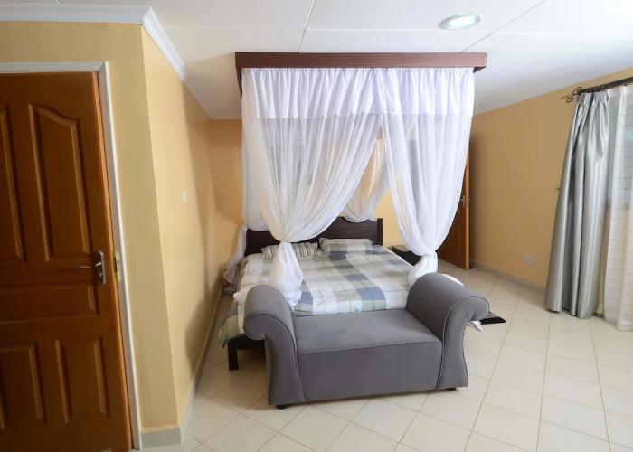 Greenpark Sundowner Hotel