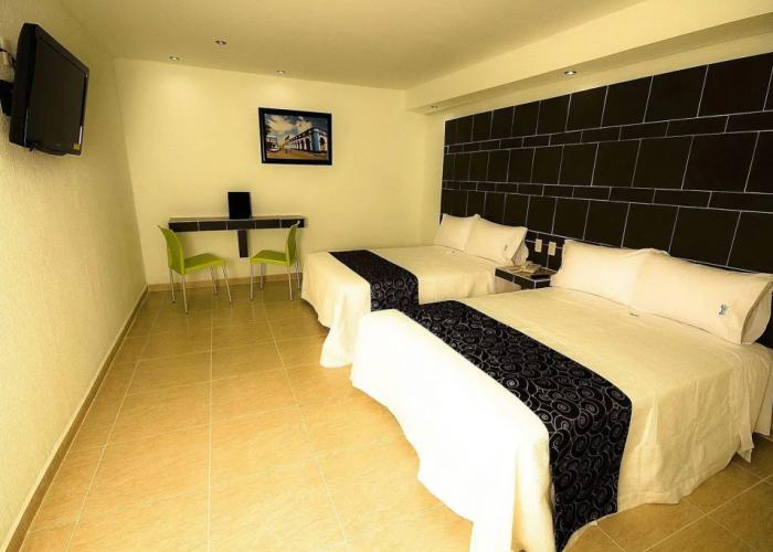 First Inn Hotel & Business