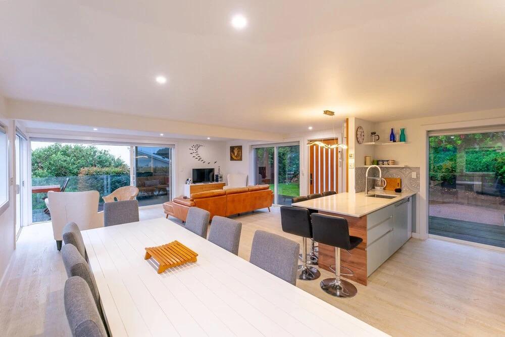 The Kingfisher House - Oneroa