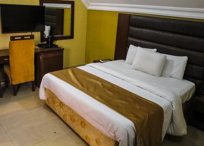 Banex Apartments