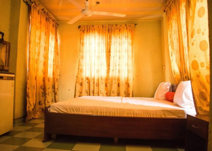 Amenze Guest House