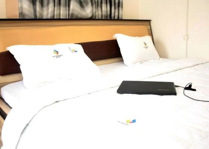 Mayoral Hotel & Suite