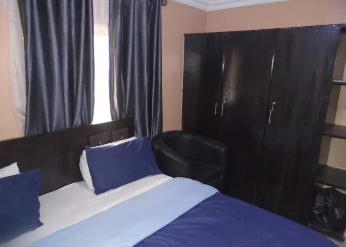 Guesthouse StayCation