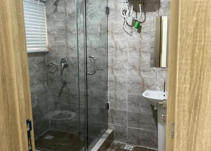 Thapunchline Apartments & Hotels