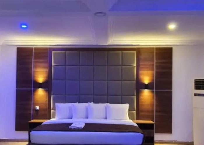 Presken Hotel Reliance