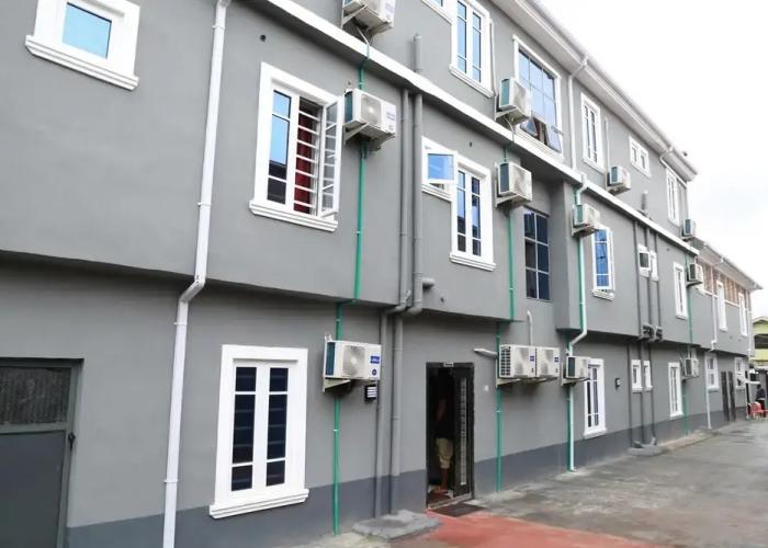 Guesthouse danahotelandsuites