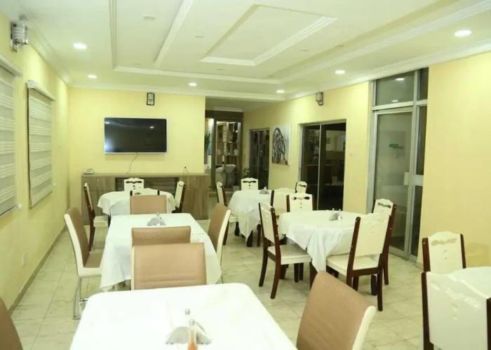 prime 16 hotels and suite
