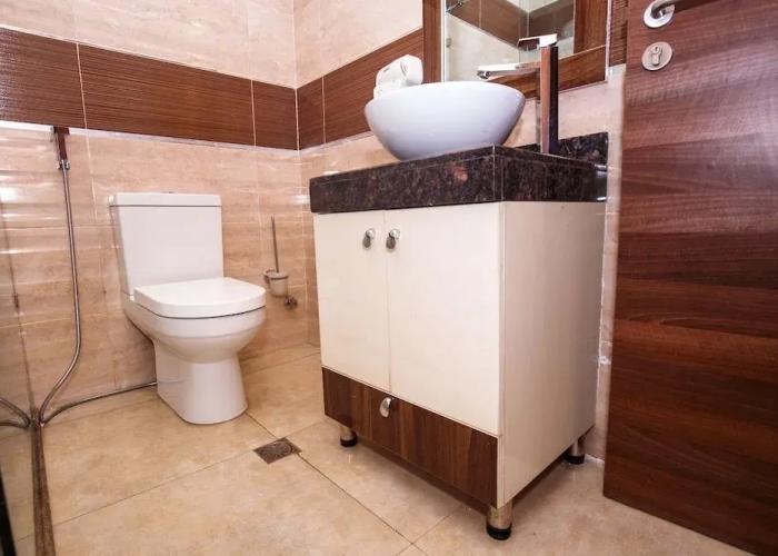 Joygate Hotel & Suites