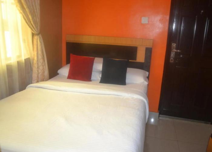 Sweet Savor Hotels & Suites