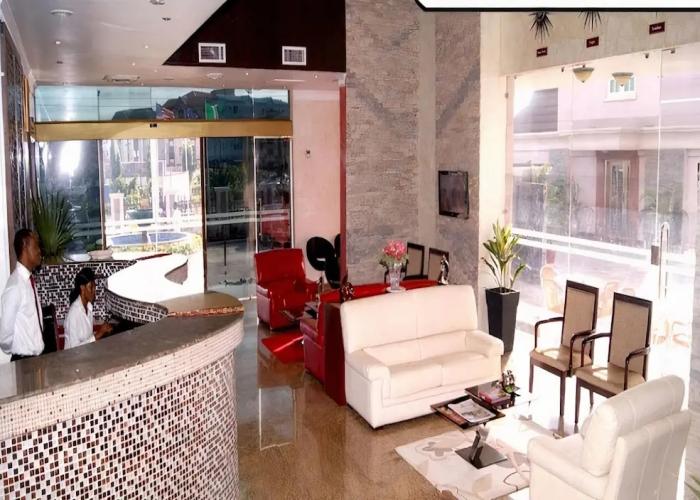 Excel Oriental Hotel & Suites