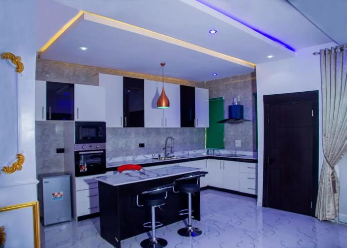 RichVilla Apartments & Hotels