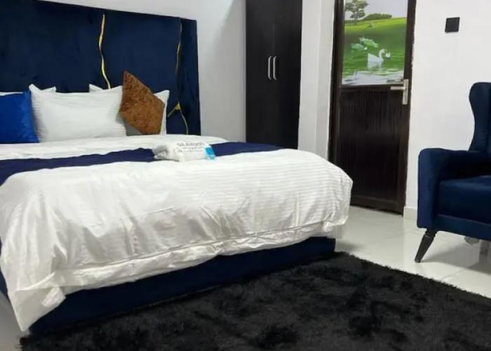 Glandov Suites and Apartment