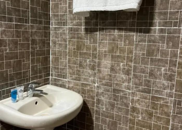 Glandov Suites and Apartment