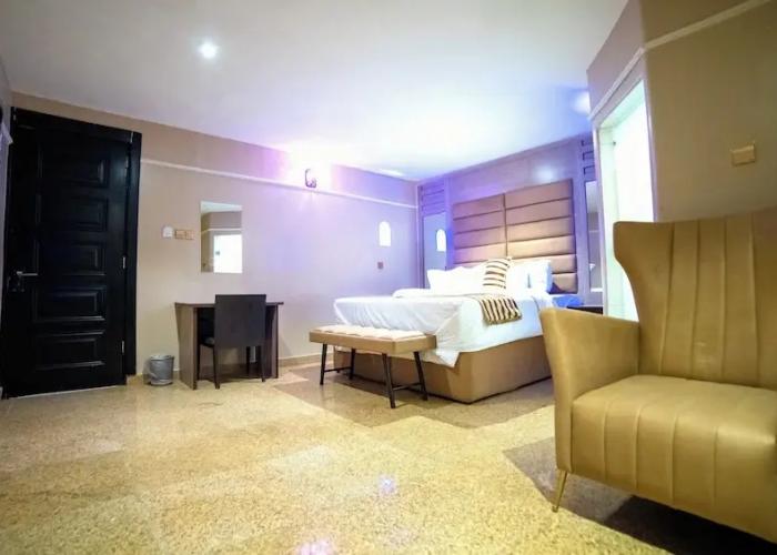 Ikeja Airport View Apartment