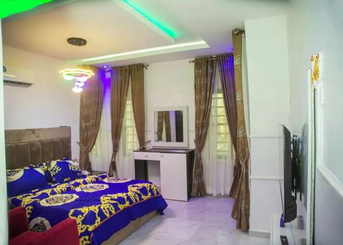 RichVilla Apartments & Hotels
