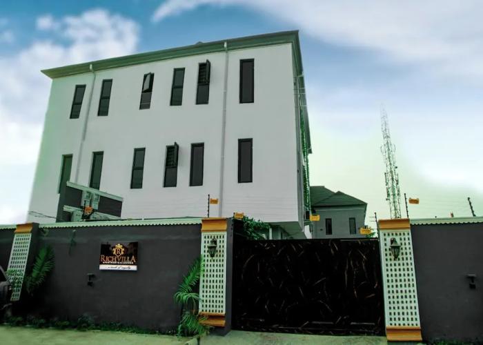 RichVilla Apartments & Hotels