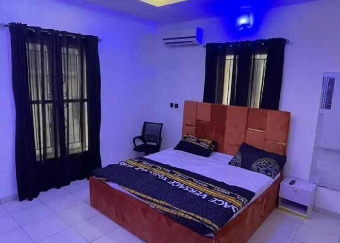 Immaculate 4-bed Detached Duplex in Lekki Chevron