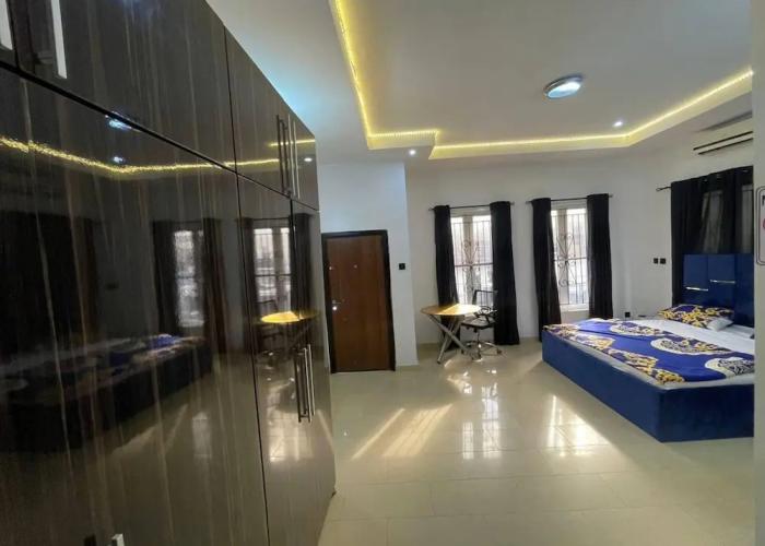 Immaculate 4-bed Detached Duplex in Lekki Chevron